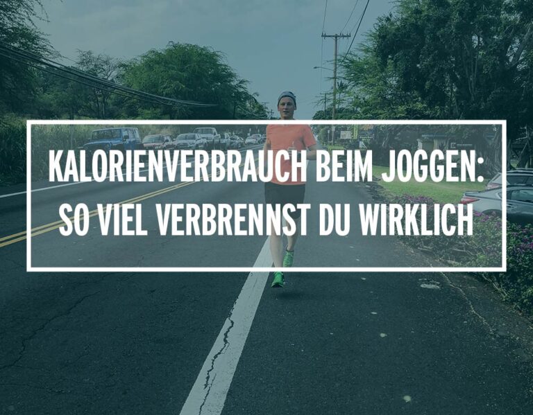 Ein fröhlicher Läufer joggt auf einer Straße und entdeckt den Kalorienverbrauch beim Joggen. Motivation pur!