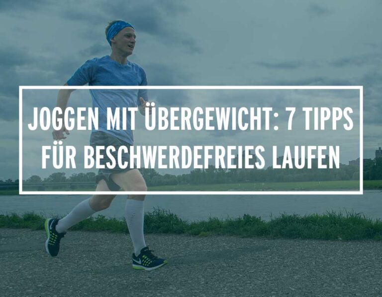 Ein fröhlicher Läufer joggt am Flussufer, bereit für ein beschwerdefreies Laufen trotz Übergewicht.