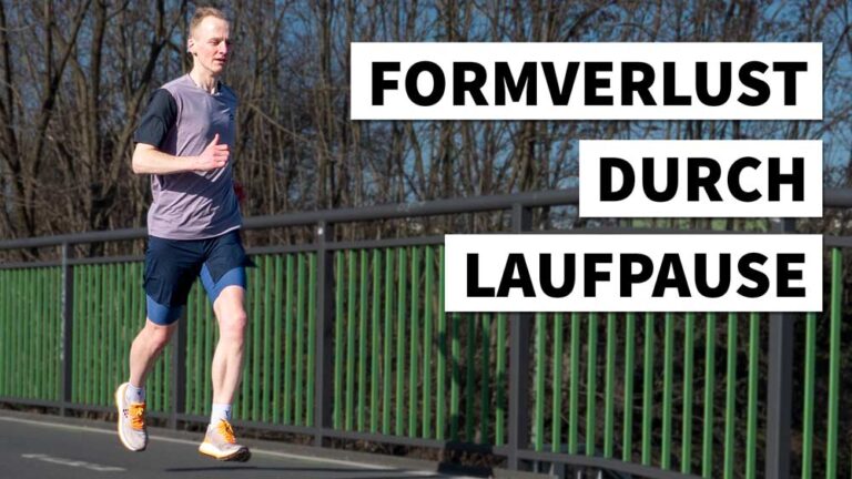 Ein Läufer genießt die frische Luft auf einer Strecke und fragt sich: Wie schnell baut sich deine Ausdauer ab?